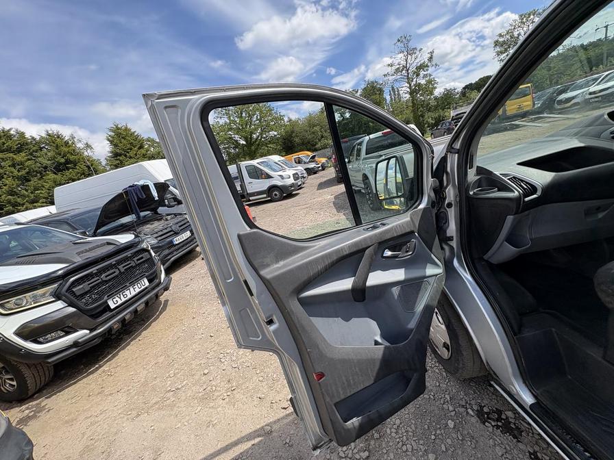 2014 Ford Transit Custom – Model: Transit Custom 290 Trend E-Tech – YX64SFU