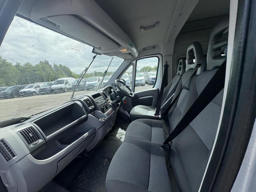 2009 Peugeot Boxer – Model: Boxer 335 LWB – HY59OYV