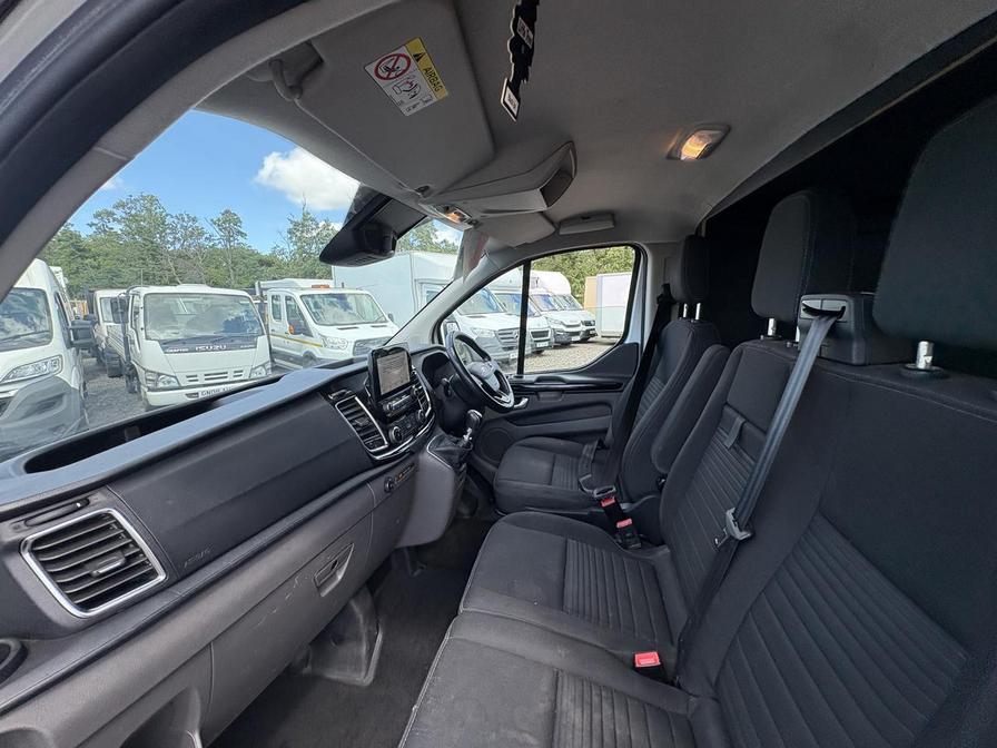 2020 Ford Transit Custom – Model: Transit Custom 300 Limited EcoBlue – WR20OWB