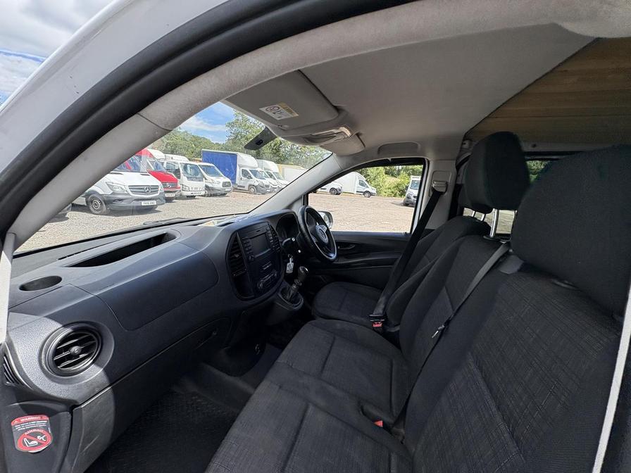 2015 Mercedes-Benz Vito – Model: Vito 111 CDi – EK65FKR