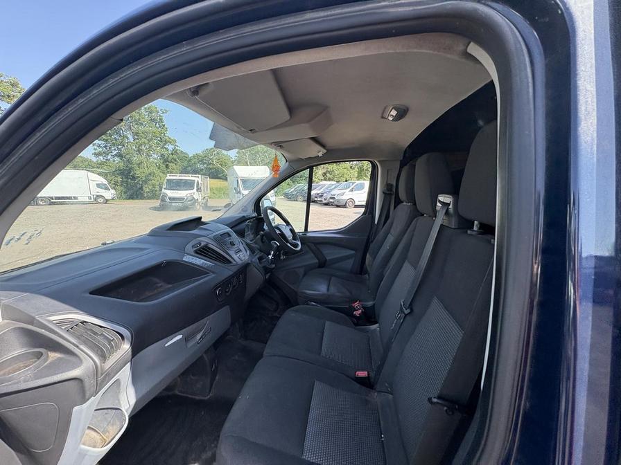 2014 Ford Transit Custom – Model: Transit Custom 250 E-Tech – YC14SDU