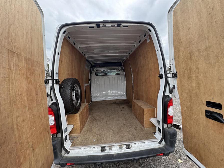2007 Renault Master – Model: Master MM35 dCi 120 Semi-Auto – GK57XWU