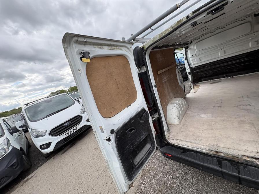 2016 Renault Trafic – Model: Trafic LL29 Business dCi – HV66KKJ