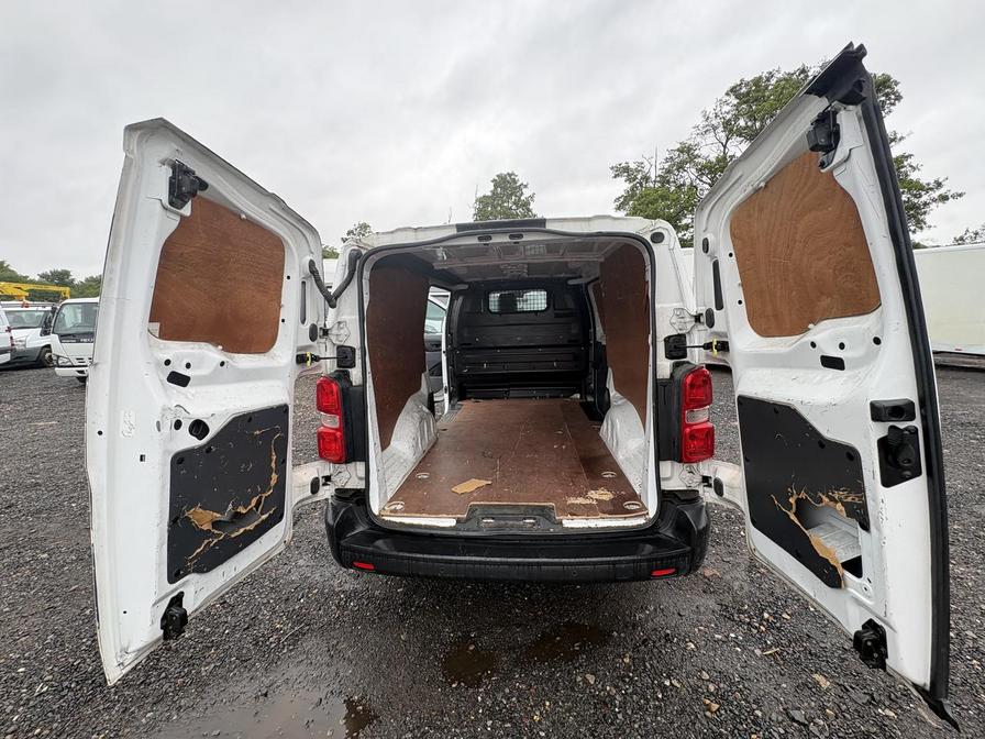 2020 Citroen Dispatch – Model: Dispatch 1400 Enterprise Blue HDi S/S – CA20UHF