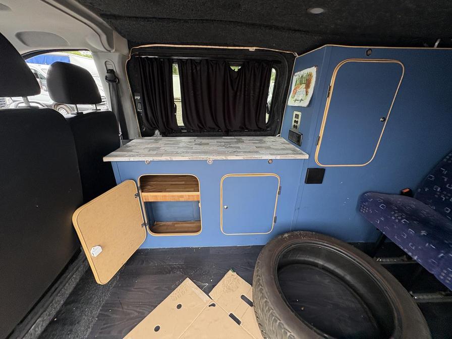 2008 Mercedes-Benz Vito – Model: Vito 109 CDI Compact – M155VTO
