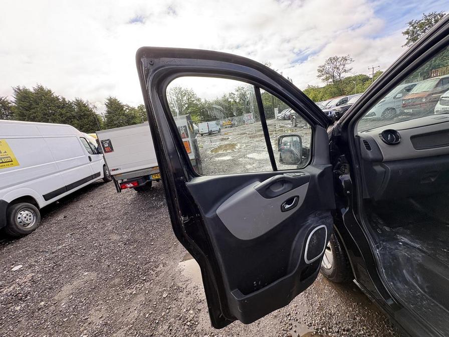 2016 Renault Trafic – Model: Trafic SL27 Sport Energy dCi – RK16UAH