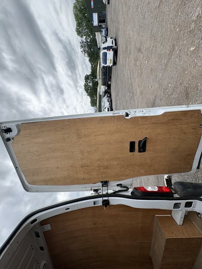 2007 Renault Master – Model: Master MM35 dCi 120 Semi-Auto – GK57XWU