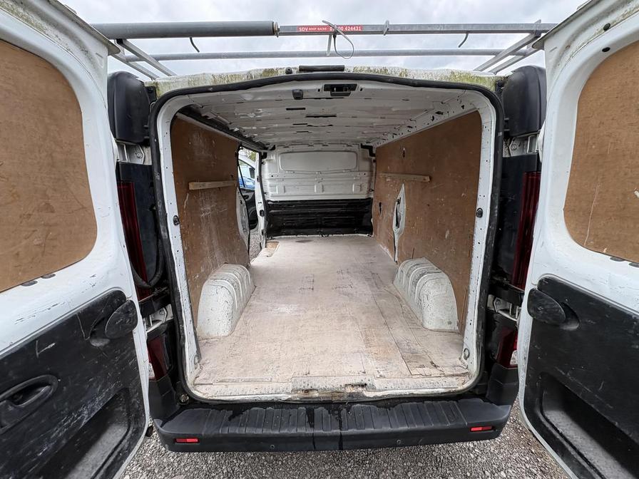 2016 Renault Trafic – Model: Trafic LL29 Business dCi – HV66KKJ