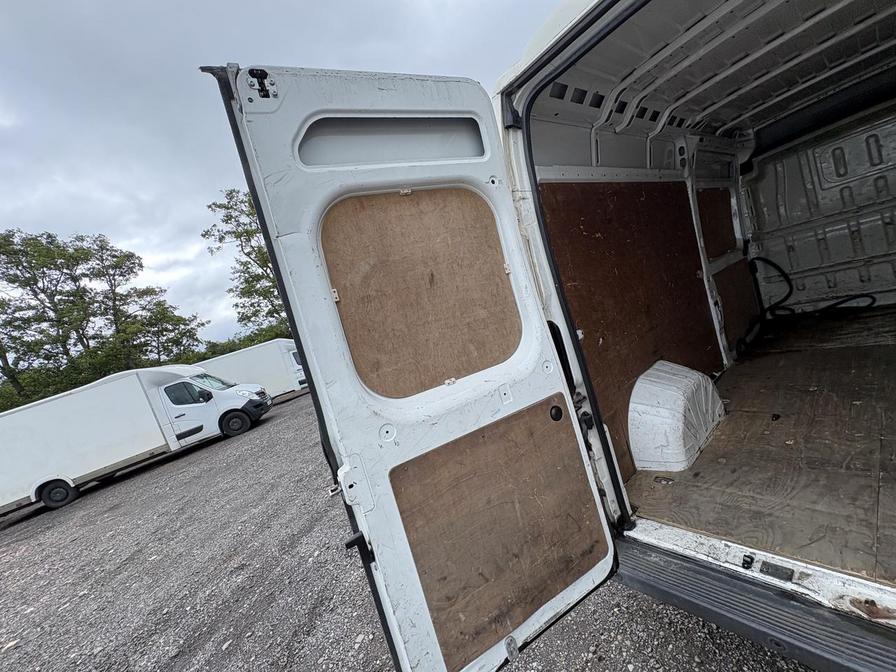 2018 Citroen Relay – Model: Relay 35 L3H2 Enterprise Blue HDi – YP18GYZ