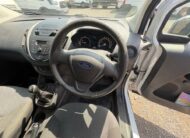 2015 Ford Transit Courier – Model: Transit Courier Base TDCi – MW64YHS