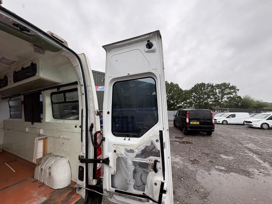2011 Renault Master – Model: Master LM35 dCi 125 – DK11AJV