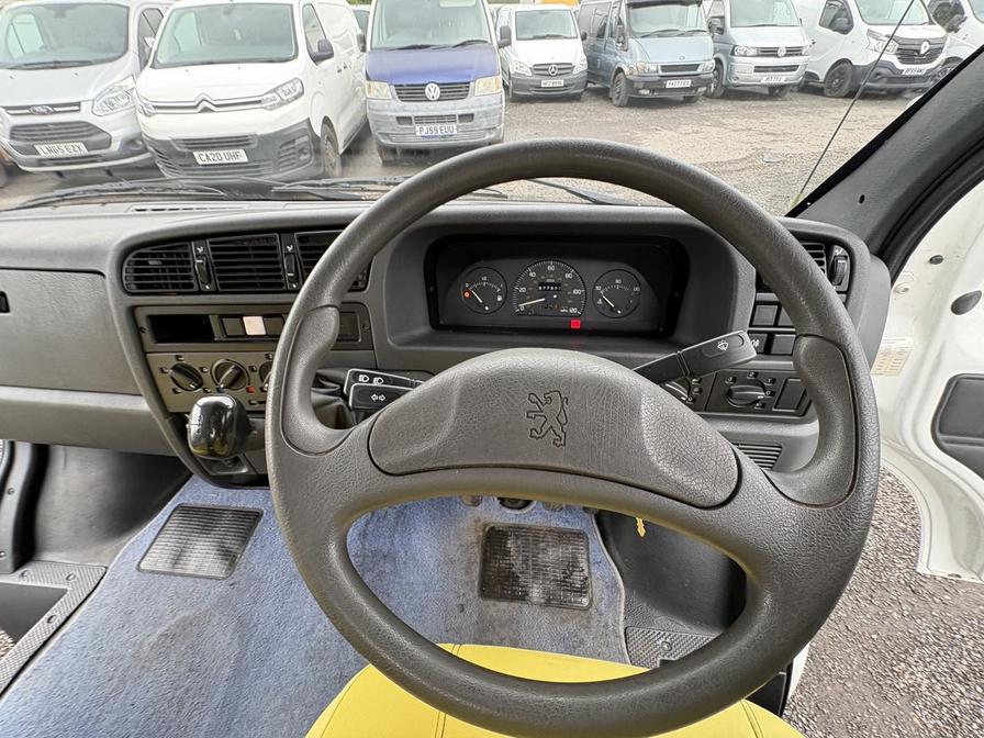 1999 Peugeot Boxer – Model: Boxer 270 TD SWB – V487DJT