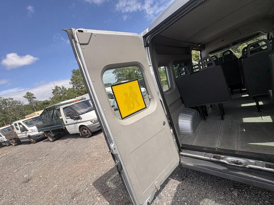2009 Peugeot Boxer – Model: Boxer 335 LWB – HY59OYV