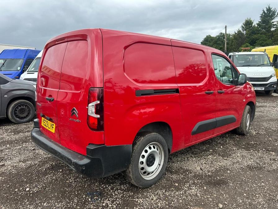 2023 Citroen Berlingo – Model: Berlingo 950 Enterprise Edition BlueHDi – YE23LYF