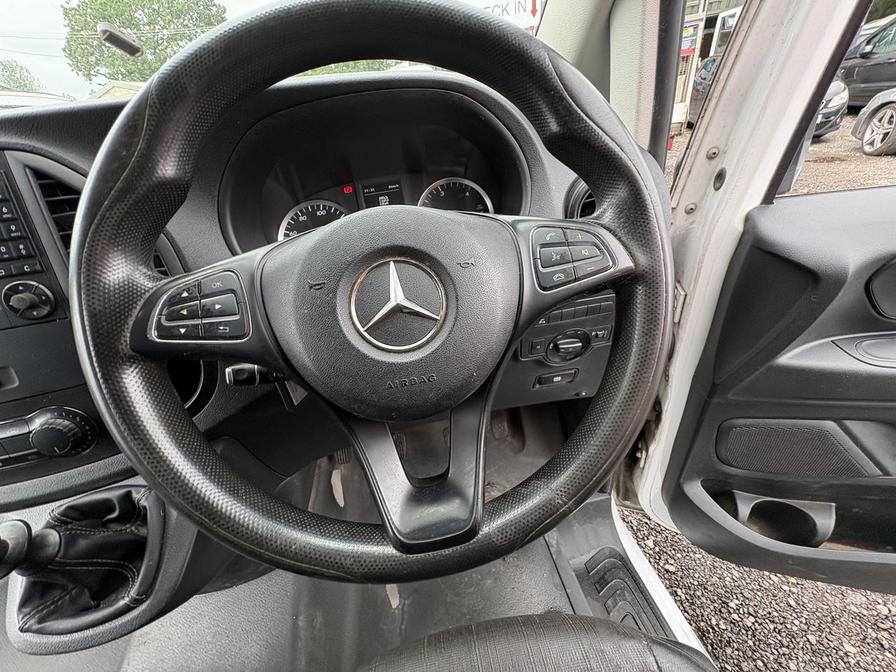 2017 Mercedes-Benz Vito – Model: Vito 114 Bluetec – YB67CPF