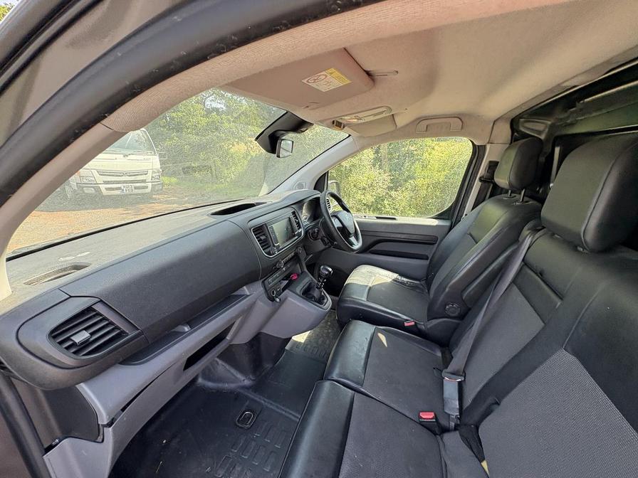 2018 Citroen Dispatch – Model: Dispatch 1000 Enterprise Blue HDi S/S – LC18MMU