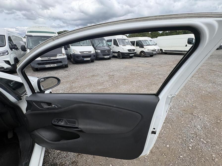 2017 Vauxhall Corsa – Model: Corsa CDTi S/S – MA17CTK