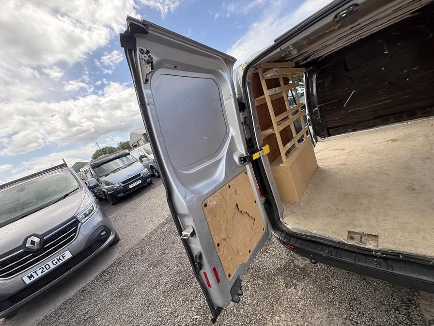 2015 Ford Transit Custom – Model: Transit Custom 290 E-Tech – WP15LJF