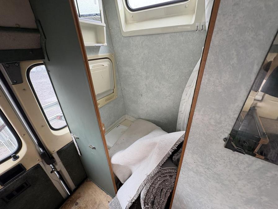 2000 Peugeot Boxer – Model: Boxer 270 MWB – X236VNJ