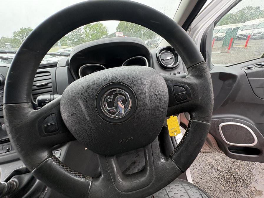 2016 Vauxhall Vivaro – Model: Vivaro 2700 Sport Bi-T CDTi ecoFLEX S/S – DF16YFC