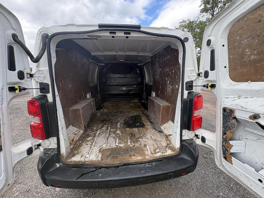 2019 Vauxhall Vivaro – Model: Vivaro  3100 Edition S/S – DV69LKA