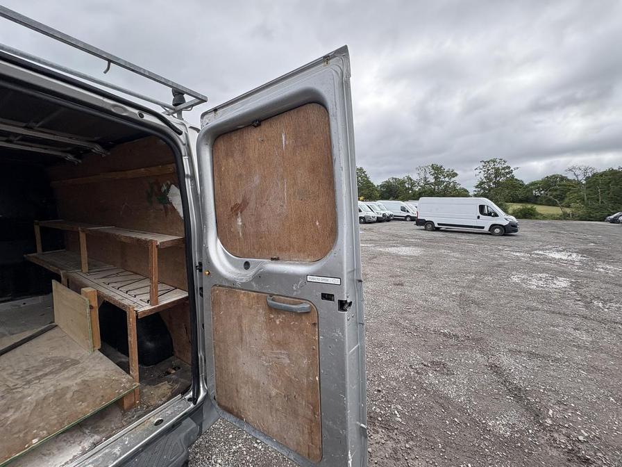 2010 Ford Transit – Model: Transit 115 T260 SWB Limited FWD – YR60LCU