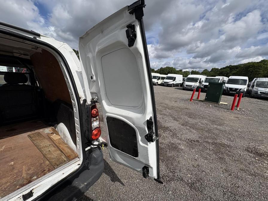 2015 Citroen Berlingo – Model: Berlingo 625 LX HDi – LX15UAF