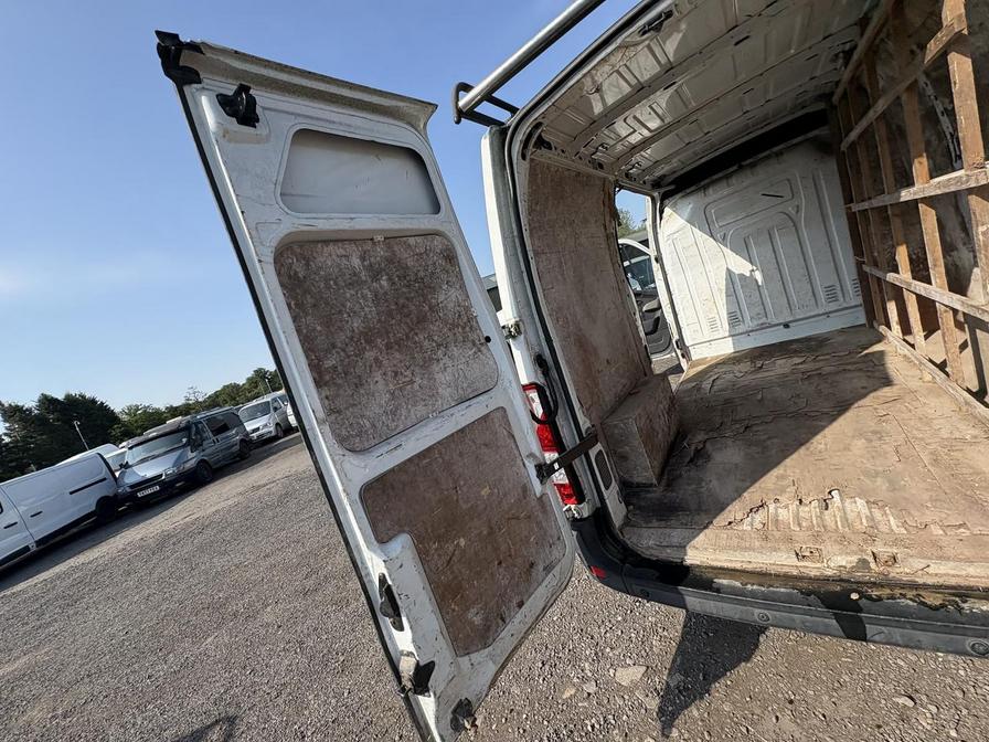 2013 Vauxhall Movano – Model: Movano F3500 L2H2 CDTi – DE63VLL