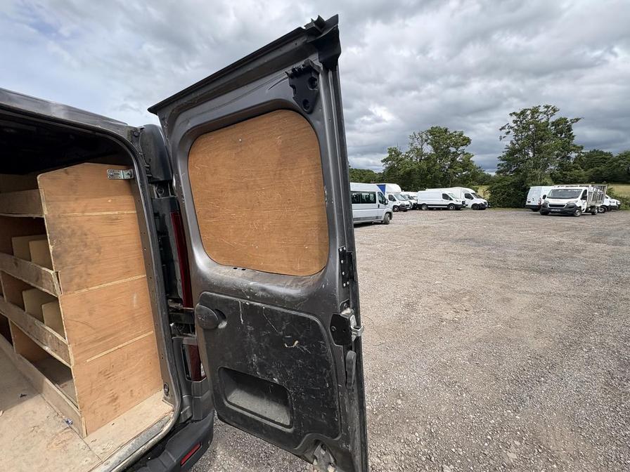 2019 Vauxhall Vivaro – Model: Vivaro 2700 Sportive CDTi – YL19WRP
