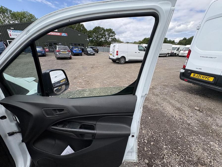 2017 Ford Transit Connect – Model: Transit Connect 200 – WN17YWC