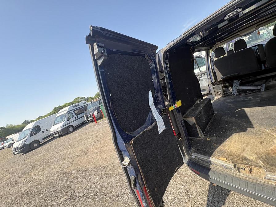 2014 Ford Transit Custom – Model: Transit Custom 250 E-Tech – YC14SDU