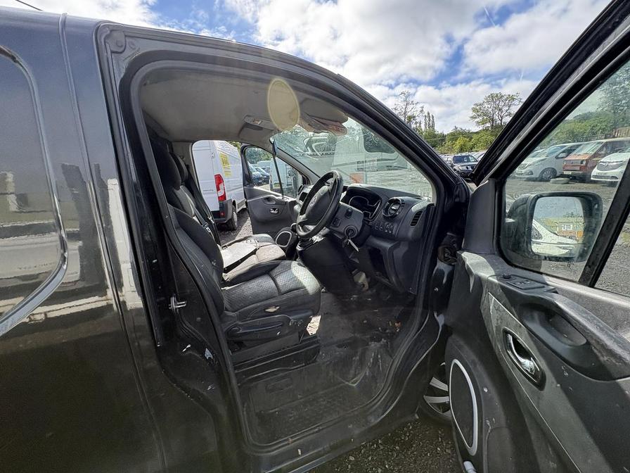 2015 Vauxhall Vivaro – Model: Vivaro  2900 Sportive CDTi – NK15XTC