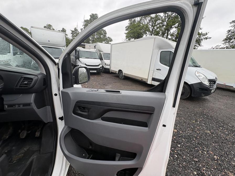 2020 Citroen Dispatch – Model: Dispatch 1400 Enterprise Blue HDi S/S – CA20UHF