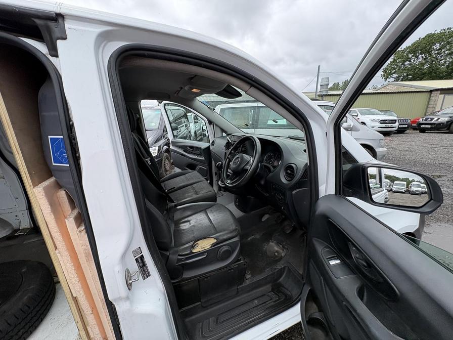 2017 Mercedes-Benz Vito – Model: Vito 114 Bluetec – YB67CPF