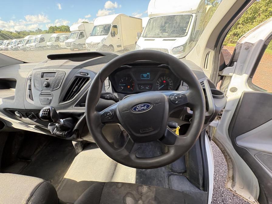 2017 Ford Transit Custom – Model: Transit Custom 270 – HJ67HMY