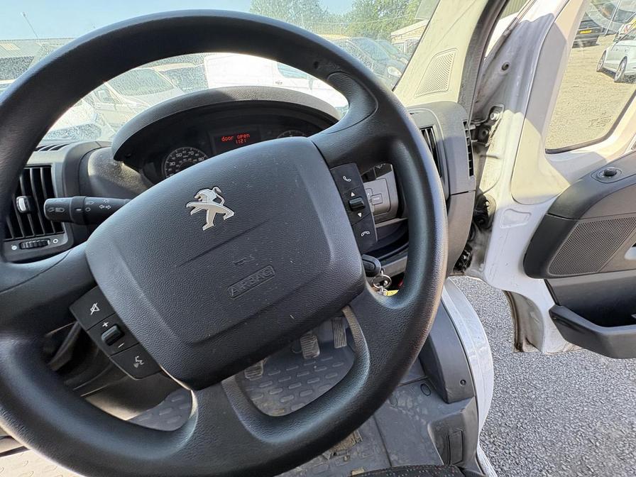 2021 Peugeot Boxer – Model: Boxer 335 Professional L3H2 Blue HDi – OV71KFF