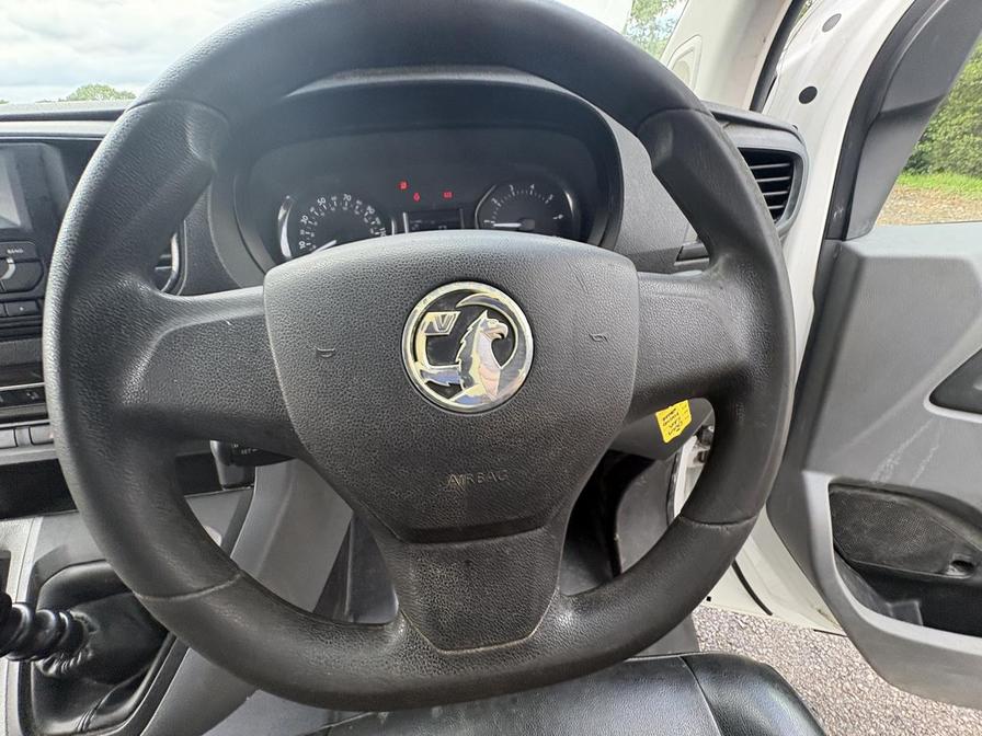 2019 Vauxhall Vivaro – Model: Vivaro  3100 Edition S/S – DV69LKA
