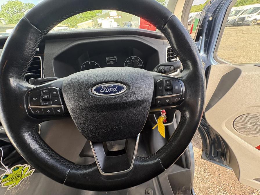 2019 Ford Transit Custom – Model: Transit Custom 280 Limited – AJ68WYB