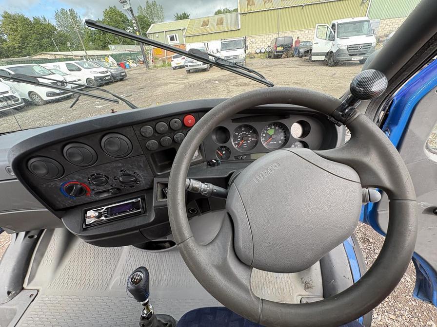 2004 Iveco Daily – Model: Daily 35S12 LWB – PX04GVJ