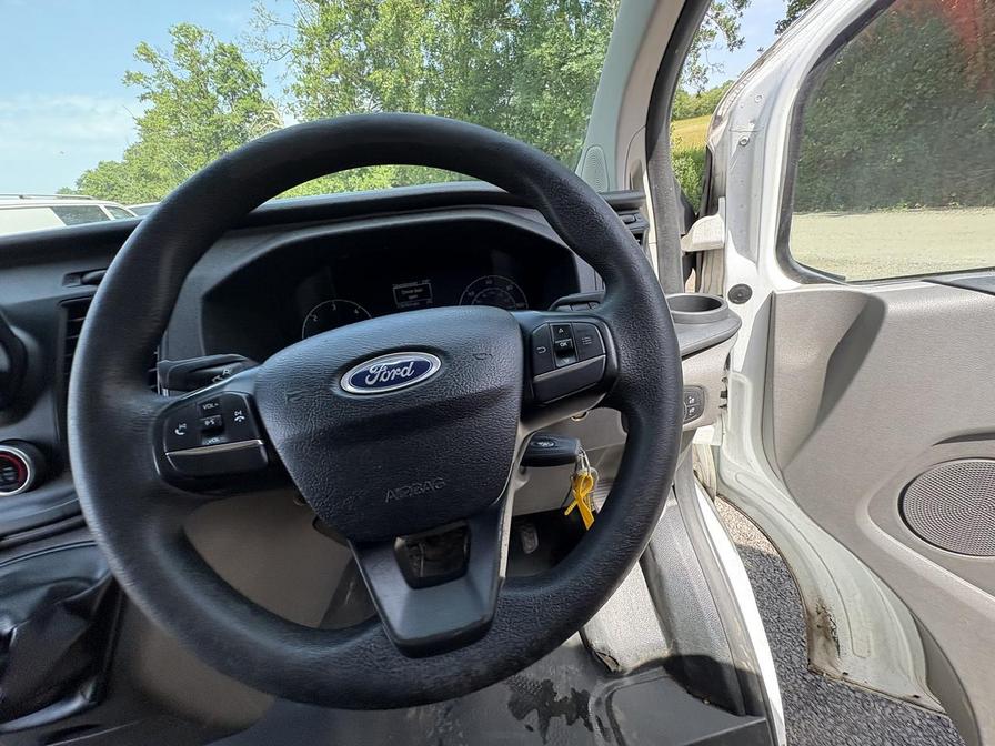 2019 Ford Transit Custom – Model: Transit Custom 340 Leader EcoBlue – EA69KGO