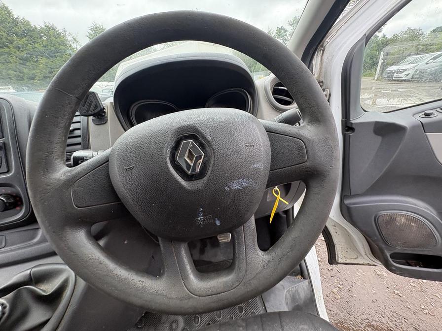 2015 Renault Trafic – Model: Trafic LL29 Business dCi – HV15PXL