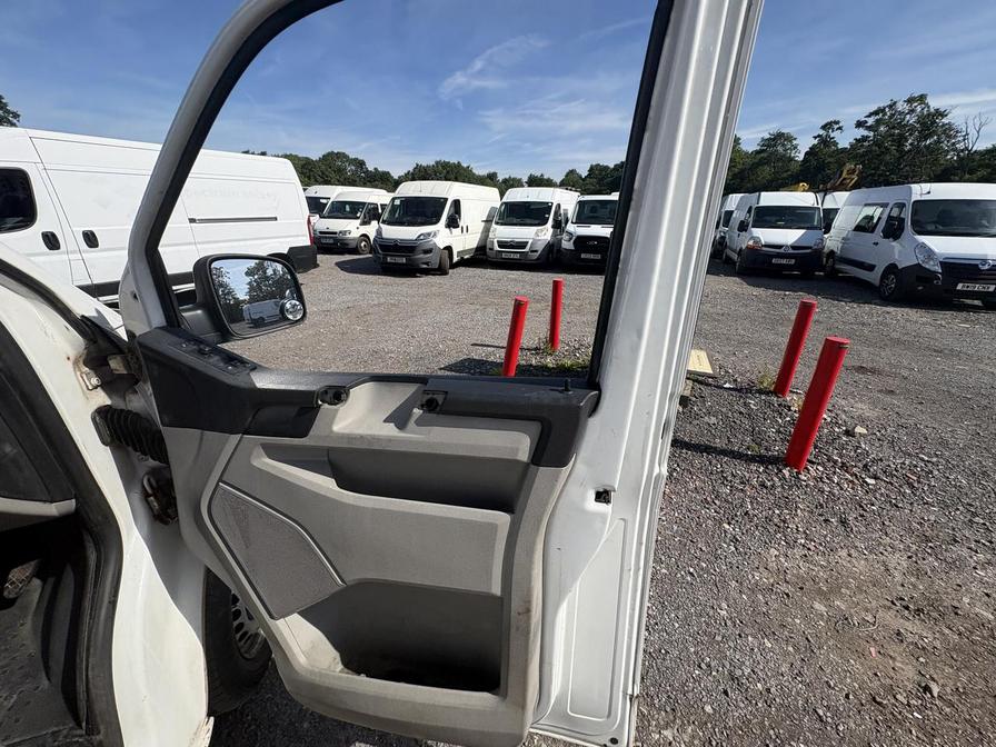 2016 Volkswagen Transporter – Model: Transporter T28 Startline TDI BlueMotion Technology – GK66YDF