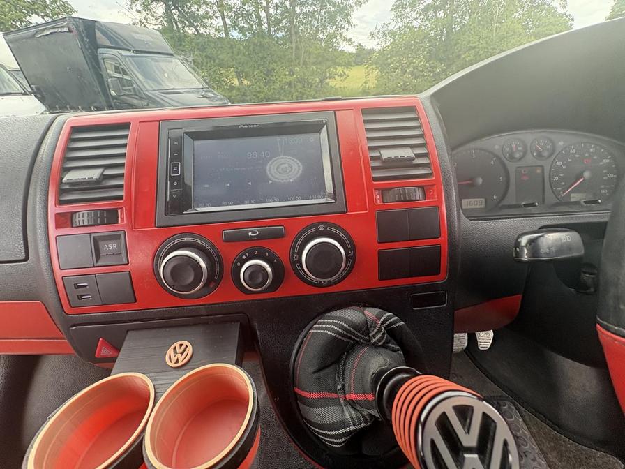 2006 Volkswagen Transporter – Model: Transporter T30 104 TDI LWB – BW55RDY