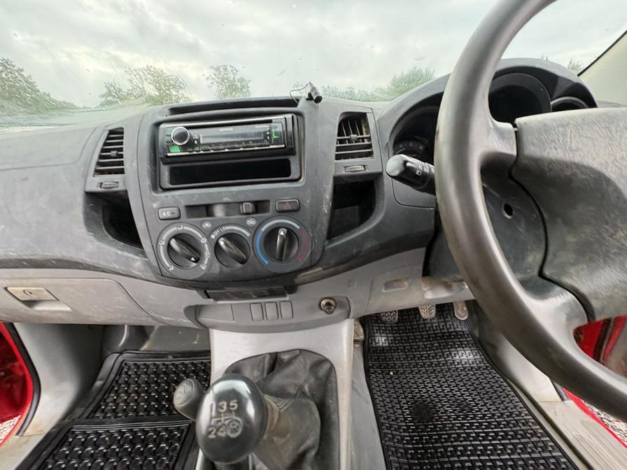 2007 Toyota Hilux – Model: HI-Luxury HL2 4×4 – SM07VBT