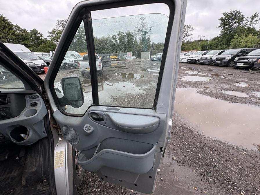 2010 Ford Transit – Model: Transit 115 T280 MWB Trend FWD – MA60URL