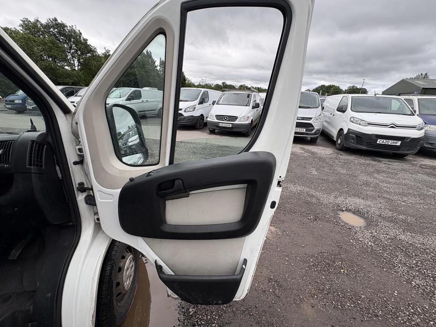 2018 Citroen Relay – Model: Relay 35 L3H2 Enterprise Blue HDi – YP18GYZ