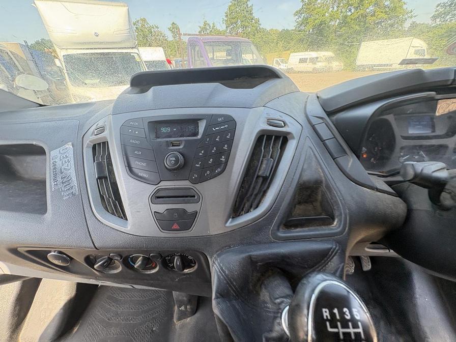2014 Ford Transit Custom – Model: Transit Custom 250 E-Tech – YC14SDU