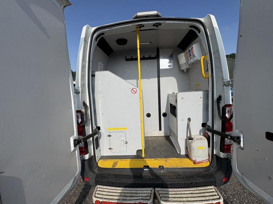 2016 Vauxhall Movano – Model: Movano F3500 L2H2 CDTi – FD16SLU