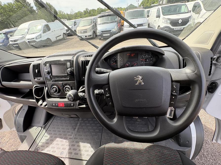 2022 Peugeot Boxer – Model: Boxer 435 Professional L4H3 BHDi – FV22VEW