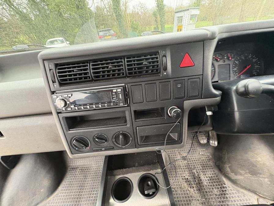 2003 Volkswagen Transporter – Model: Transporter TDI SWB – WG52FDE